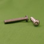 M5 x 0.8 X 25 Button Socket Machine Screws 18-8 Stainless Tamperproof