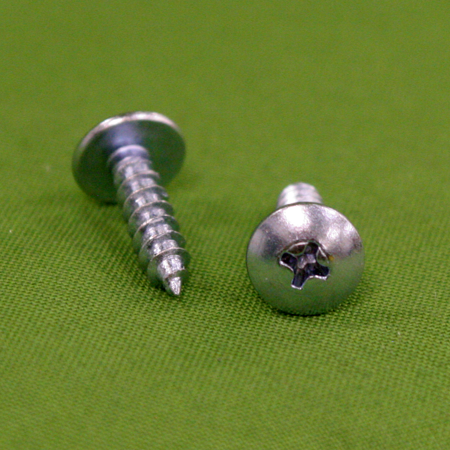 6 x 1/2 Phillips Truss Head Sheet Metal Screws Type A Aluminum